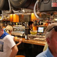 Descubre la Autenticidad de la Cerveza de Bodega en Compass, Erandio